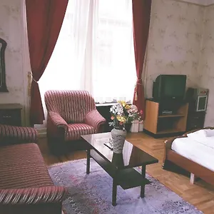 3* Pensión Retro